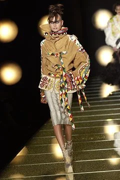 Look 19